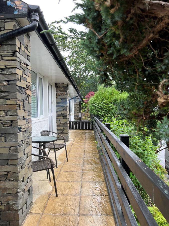 Cheerful 3 Bedroom Cottage In Central Location 安布尔塞德 外观 照片